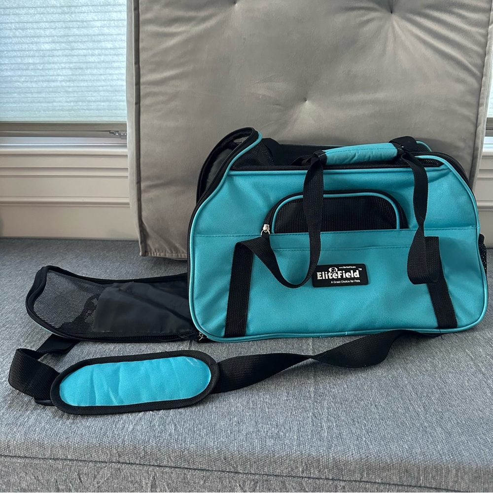 ELITE FIELD Soft Sided Pet Carrier Sky Blue - Picture 2 of 15
